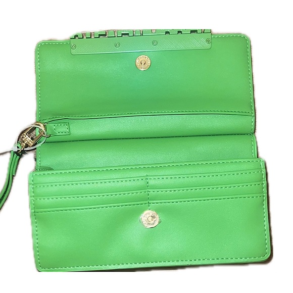 𝐒𝐭𝐞𝐯𝐞 𝐌𝐚𝐝𝐝𝐞𝐧 𝐁𝐂𝐚𝐛𝐛𝐲𝐲 𝐖𝐫𝐢𝐬𝐭𝐥𝐞𝐭 𝐍𝐖𝐓 - Picture 5 of 6